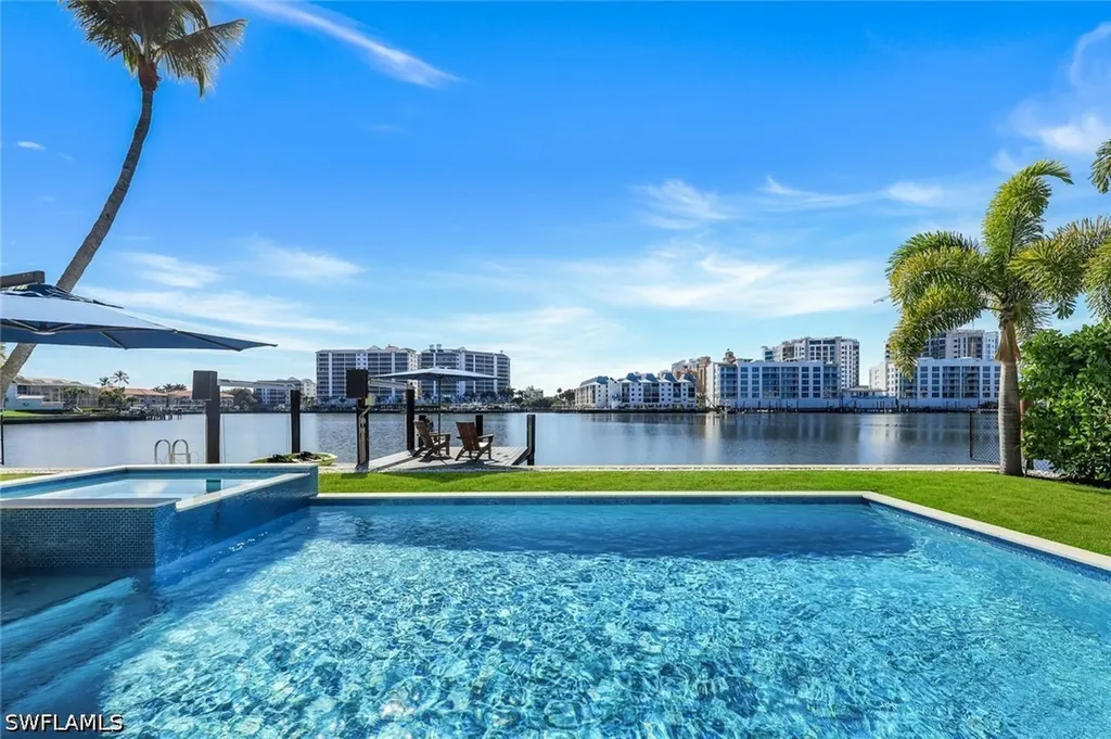 336 Oak Avenue Naples FL 34108