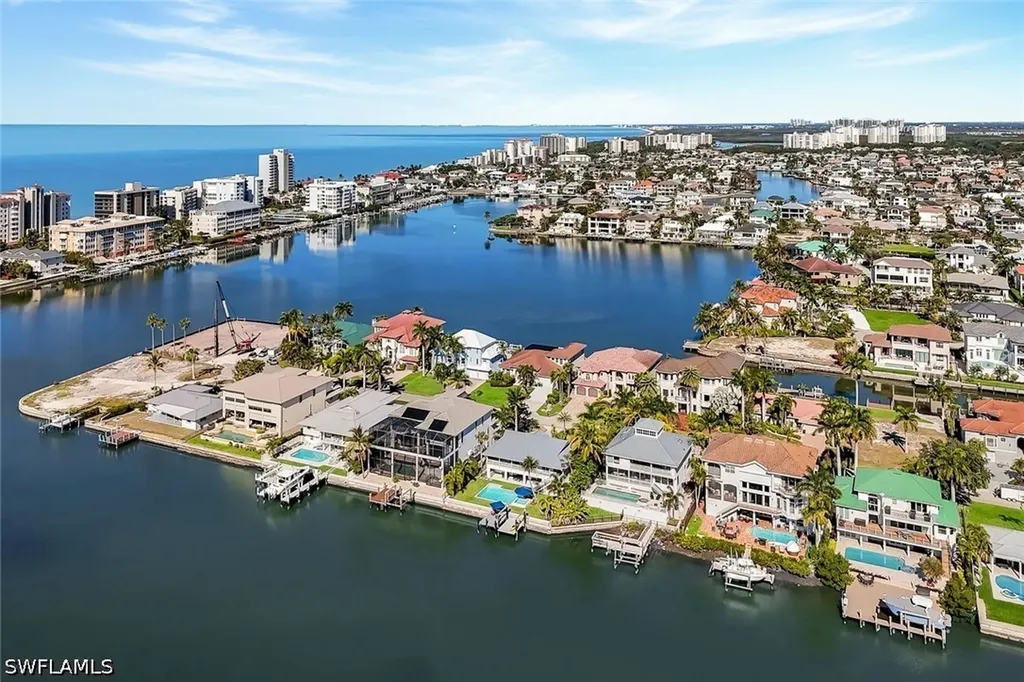 336 Oak Avenue Naples FL 34108