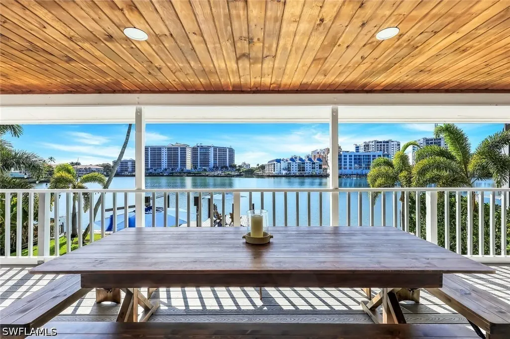 336 Oak Avenue Naples FL 34108