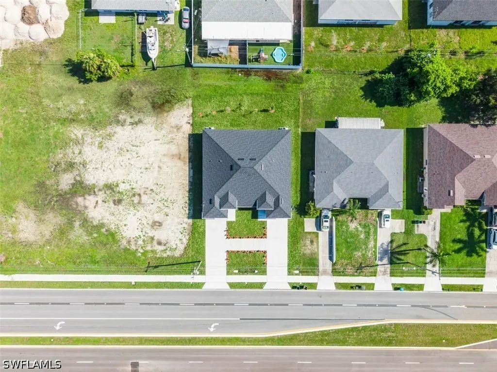1315/1317 Diplomat Parkway E Cape Coral FL 33909
