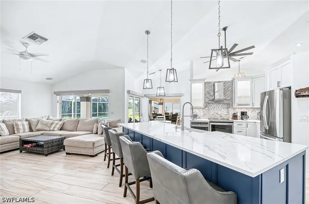 196 Palmetto Dunes Circle Naples FL 34113