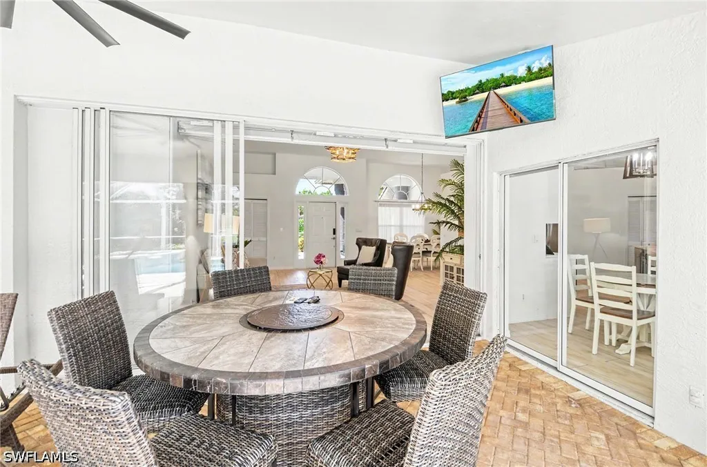 196 Palmetto Dunes Circle Naples FL 34113