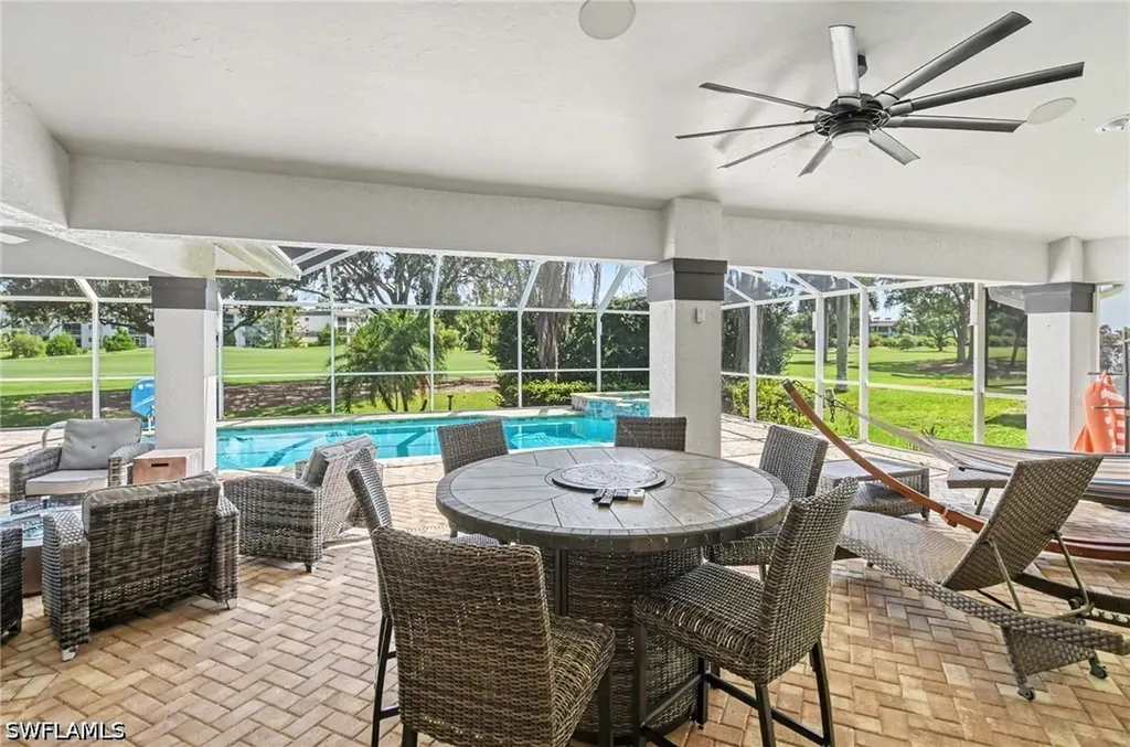 196 Palmetto Dunes Circle Naples FL 34113