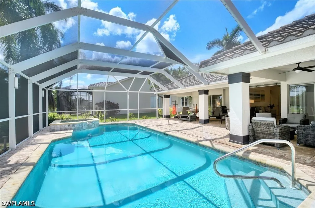 196 Palmetto Dunes Circle Naples FL 34113