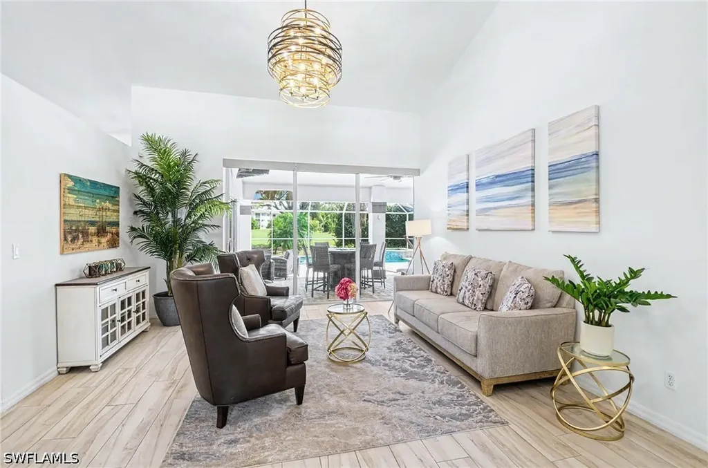 196 Palmetto Dunes Circle Naples FL 34113