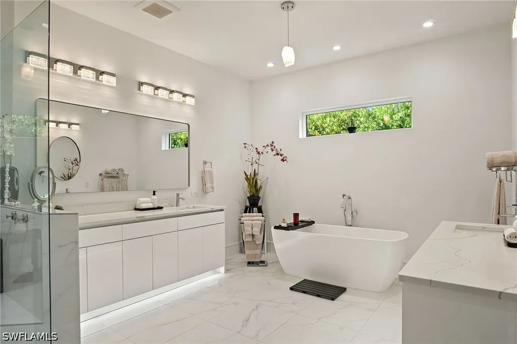 1167 22nd Avenue N Naples FL 34103