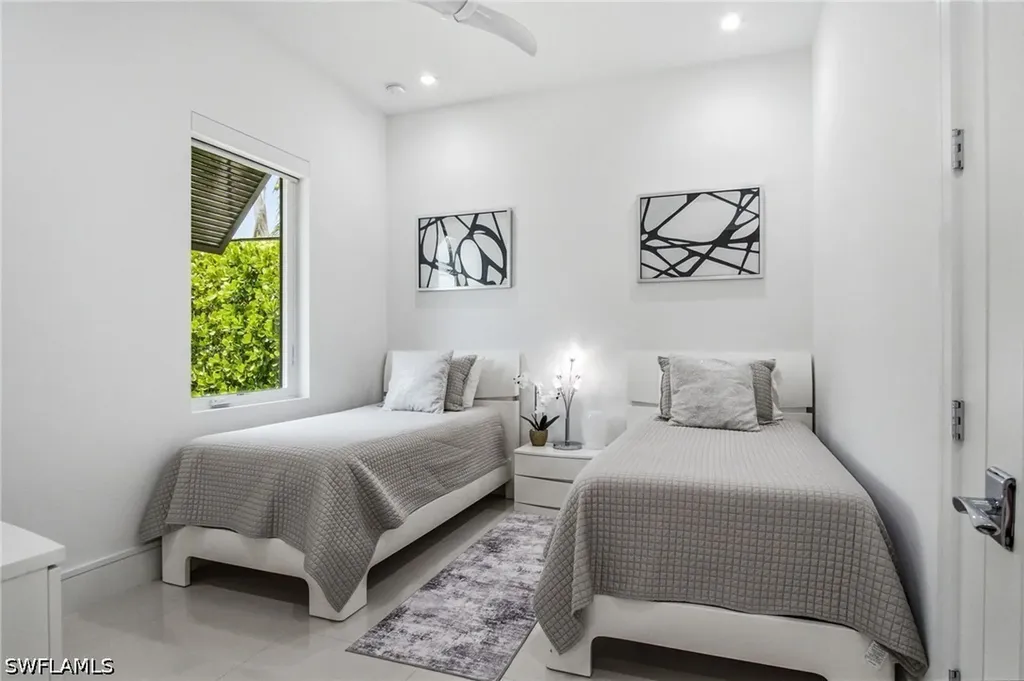 1167 22nd Avenue N Naples FL 34103