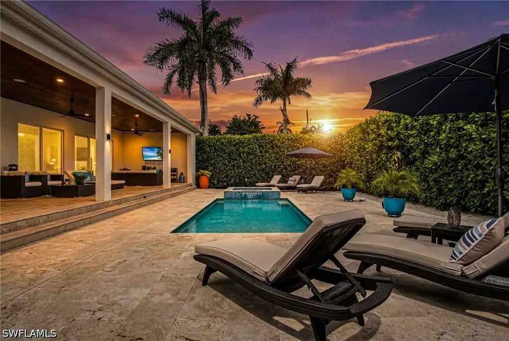 1167 22nd Avenue N Naples FL 34103
