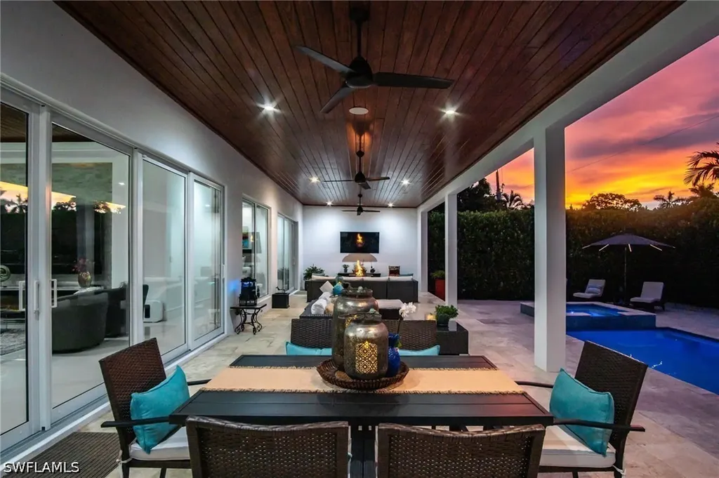 1167 22nd Avenue N Naples FL 34103