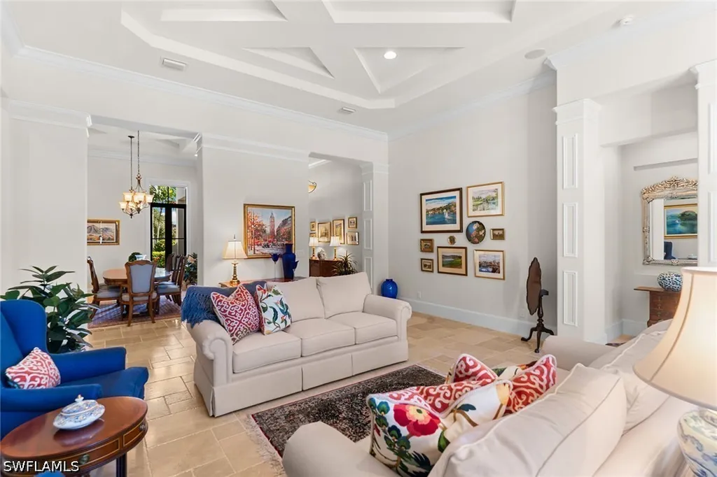2234 Aberdeen Court Naples FL 34105