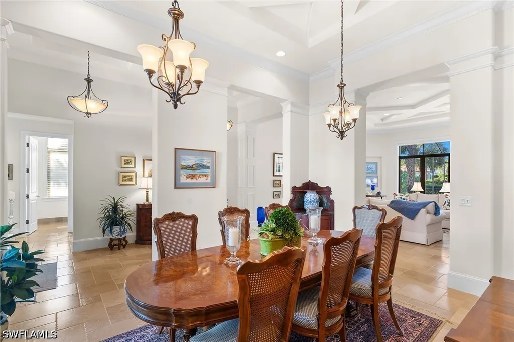 2234 Aberdeen Court Naples FL 34105