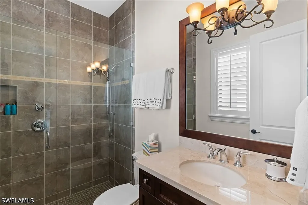 2234 Aberdeen Court Naples FL 34105