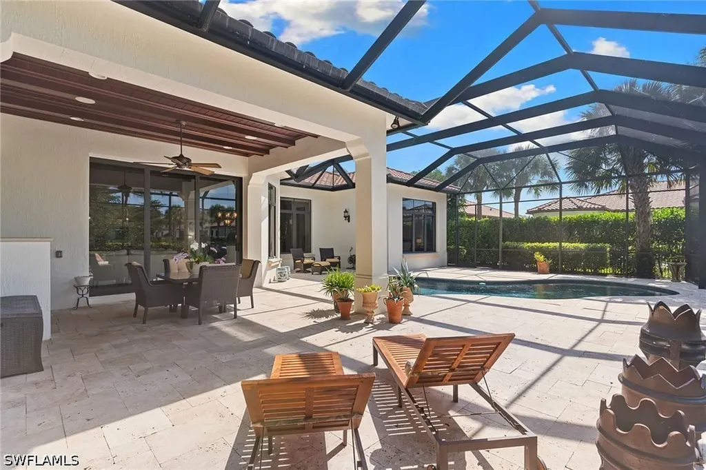 2234 Aberdeen Court Naples FL 34105