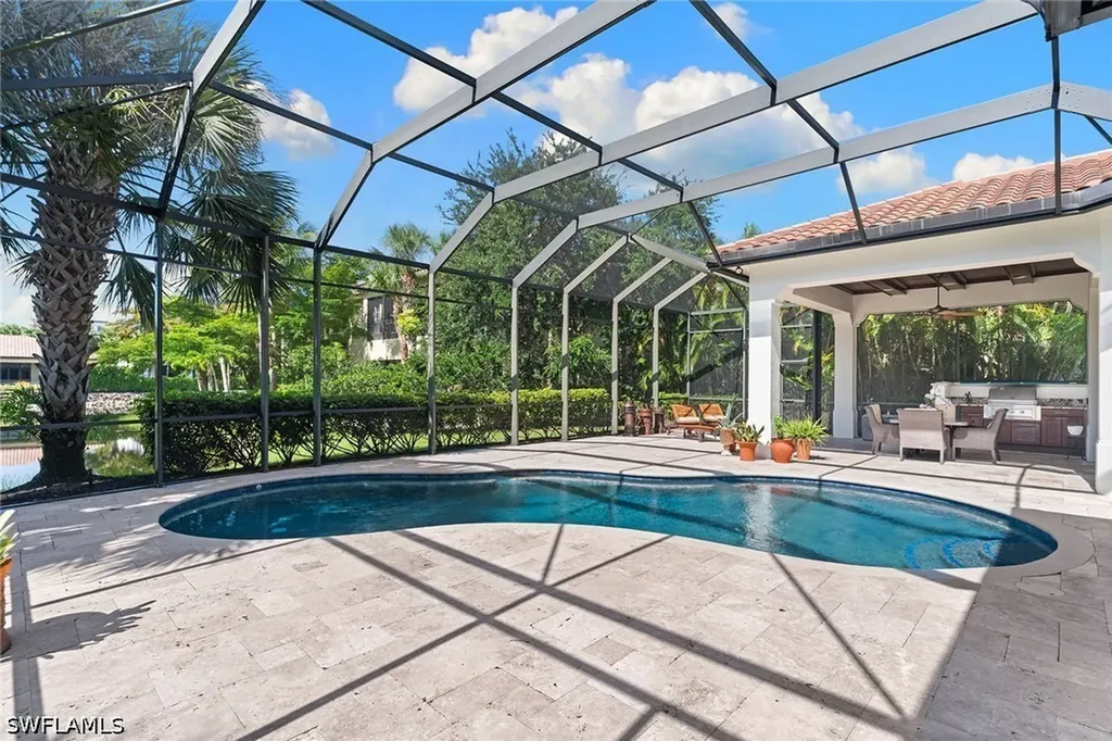2234 Aberdeen Court Naples FL 34105