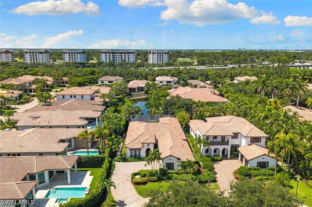 2234 Aberdeen Court Naples FL 34105