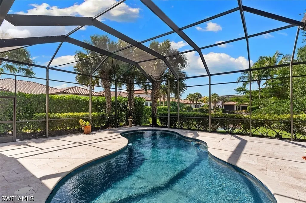 2234 Aberdeen Court Naples FL 34105