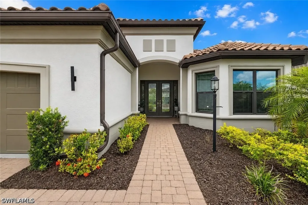 17489 Aquila Court Fort Myers FL 33913