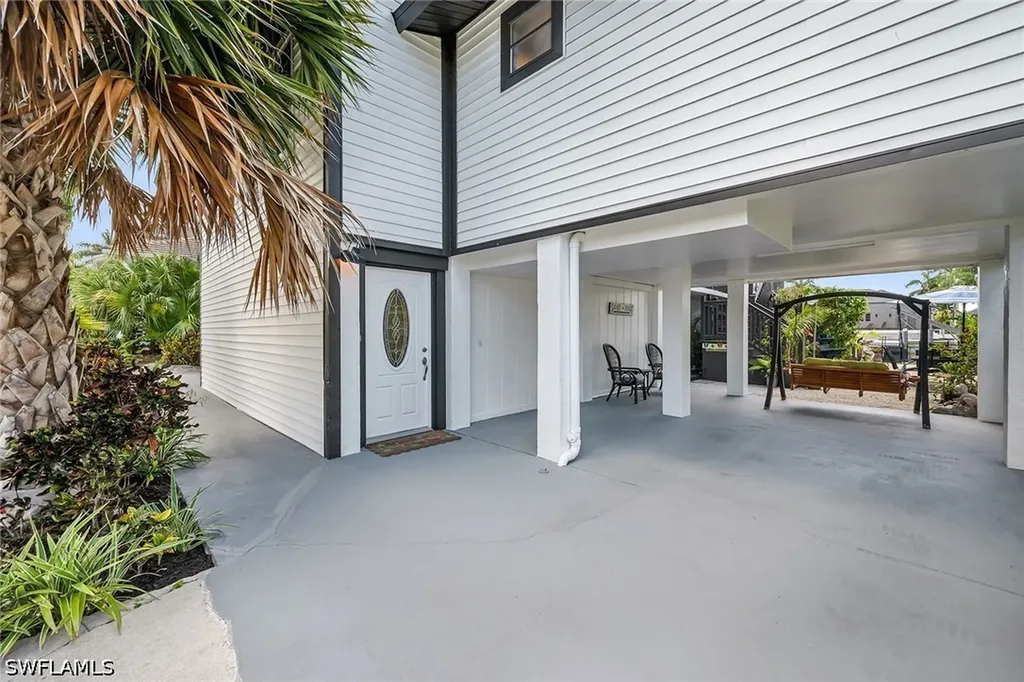 1149 Bond Court Marco Island FL 34145