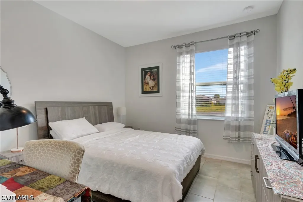 2122 Hamlin Street Naples FL 34120