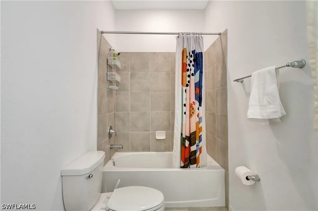 2122 Hamlin Street Naples FL 34120