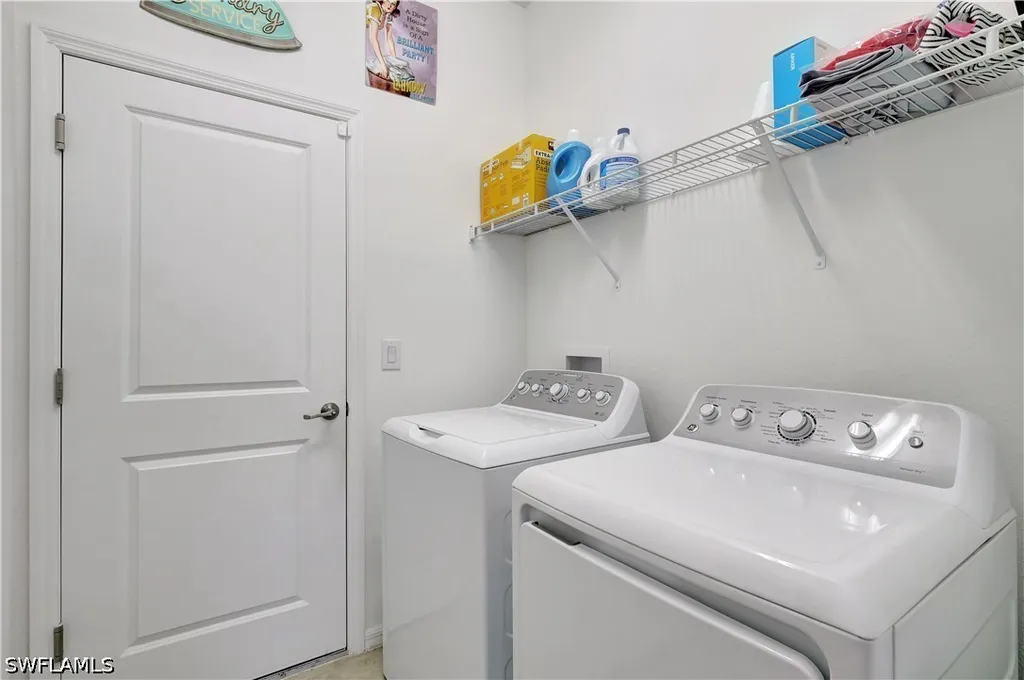 2122 Hamlin Street Naples FL 34120
