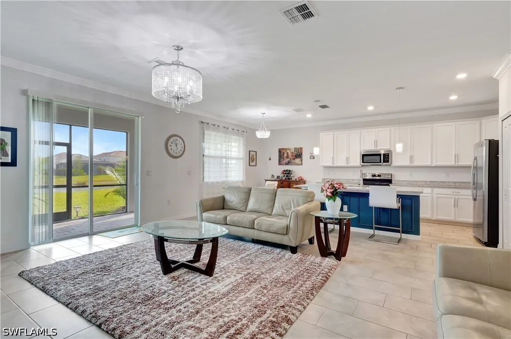 2122 Hamlin Street Naples FL 34120