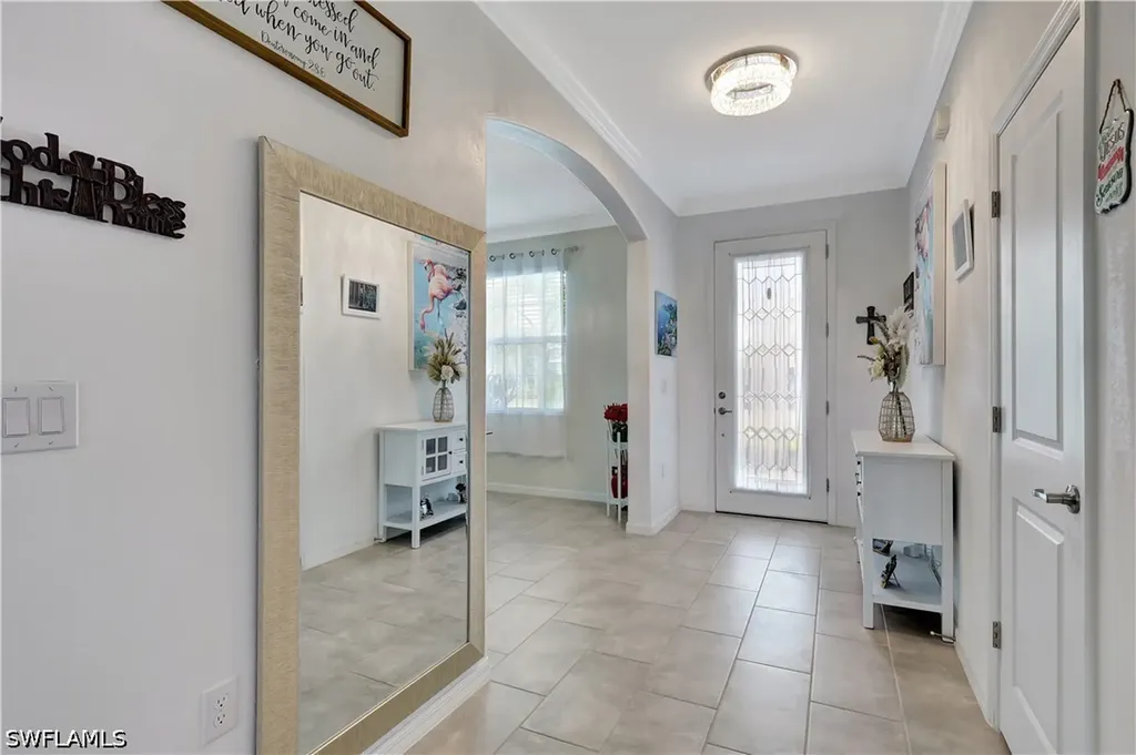 2122 Hamlin Street Naples FL 34120