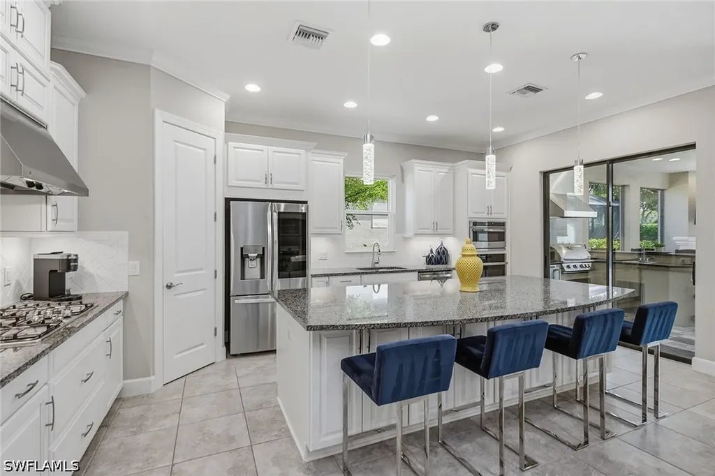 9630 Campanile Circle Naples FL 34114