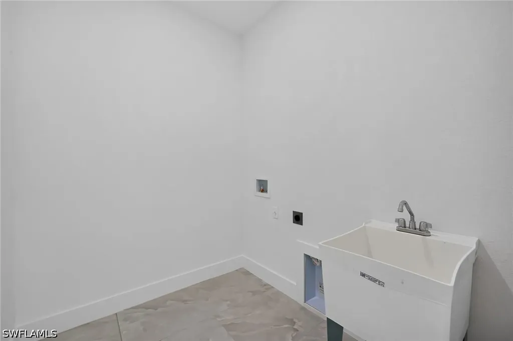 3216 57th Street W Lehigh Acres FL 33971
