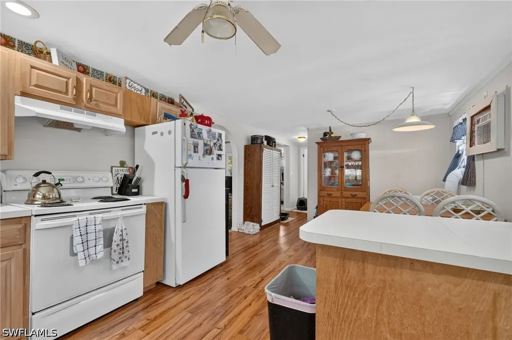 9044 Somerset Lane Bonita Springs FL 34135