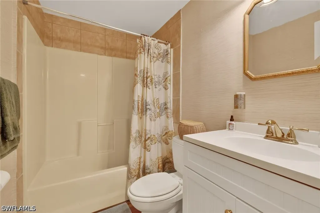 9044 Somerset Lane Bonita Springs FL 34135