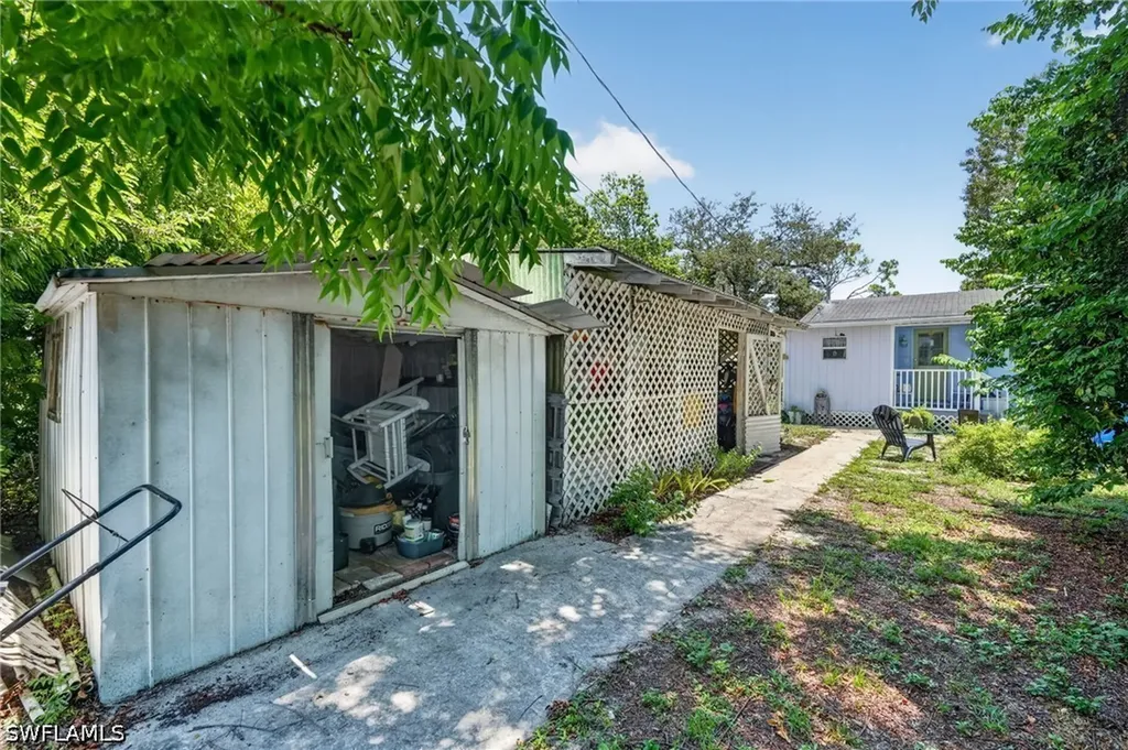 9044 Somerset Lane Bonita Springs FL 34135