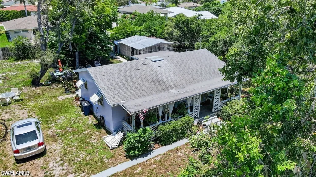9044 Somerset Lane Bonita Springs FL 34135