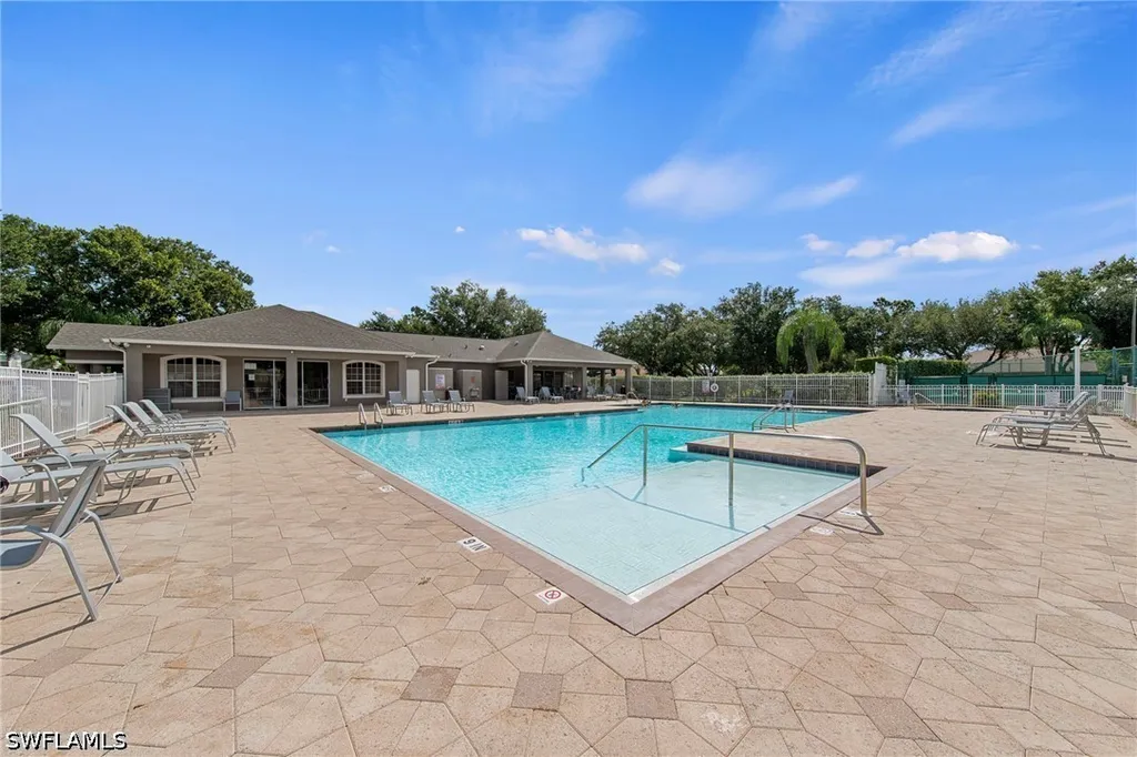 17450 Stepping Stone Drive Fort Myers FL 33967