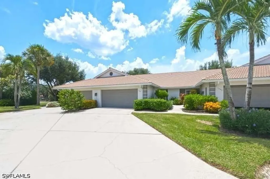 1040 Marblehead Drive Naples FL 34104