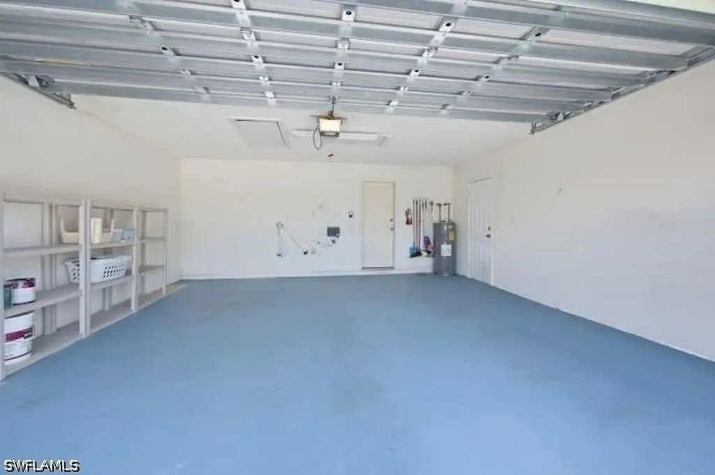 1040 Marblehead Drive Naples FL 34104