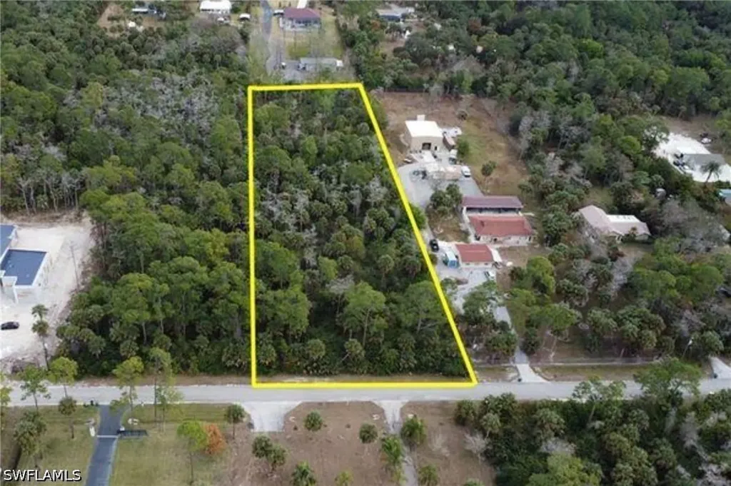 9TH Street SW Naples FL 34117