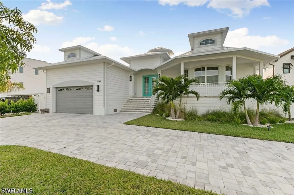 1794 Holiday Lane Naples FL 34104