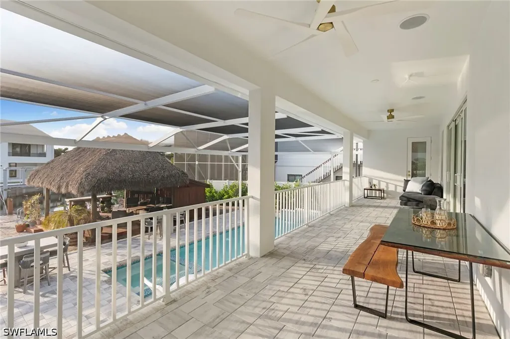 1794 Holiday Lane Naples FL 34104