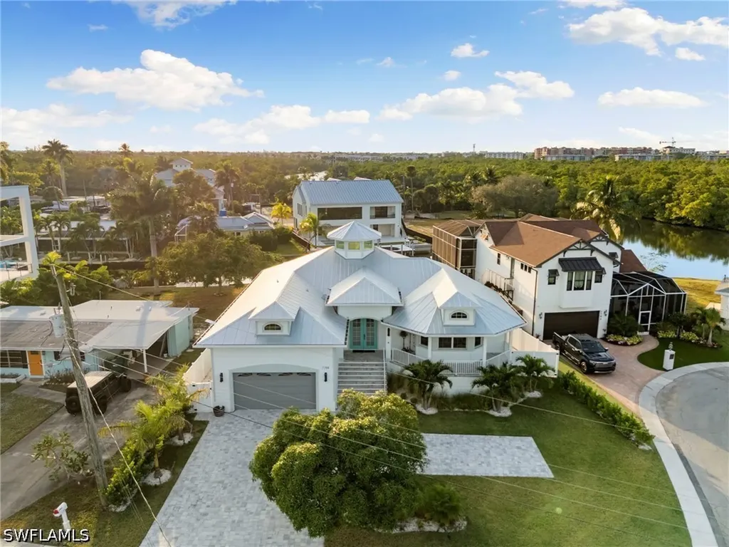1794 Holiday Lane Naples FL 34104