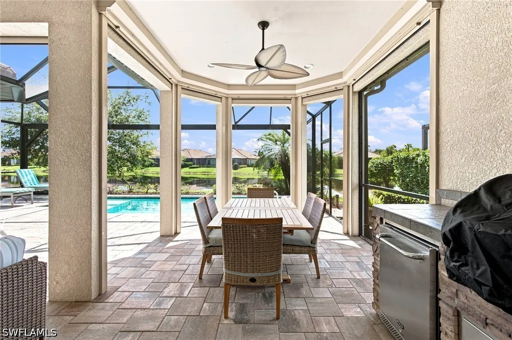 8386 Viale Circle Naples FL 34114