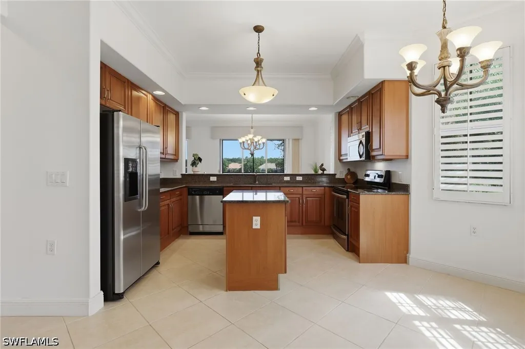 806 Regency Reserve Circle Naples FL 34119