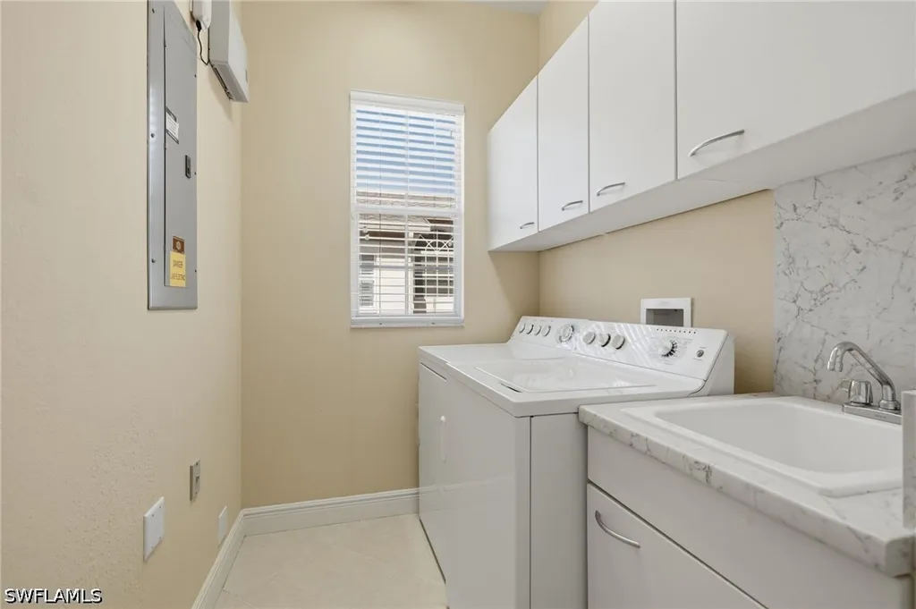 806 Regency Reserve Circle Naples FL 34119