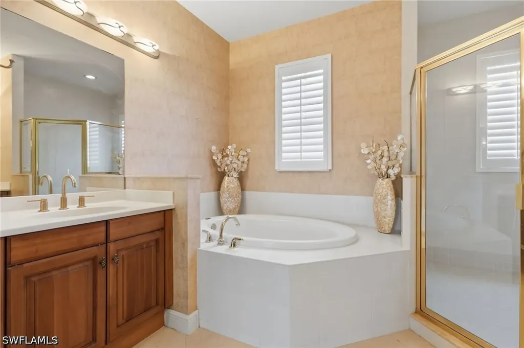 806 Regency Reserve Circle Naples FL 34119
