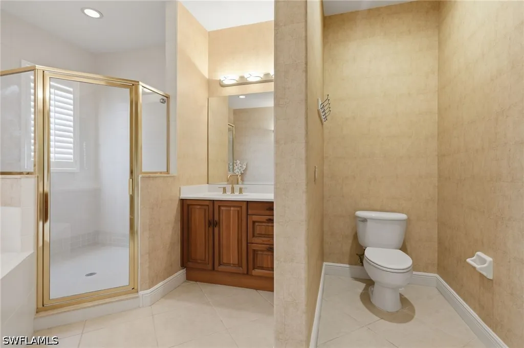 806 Regency Reserve Circle Naples FL 34119