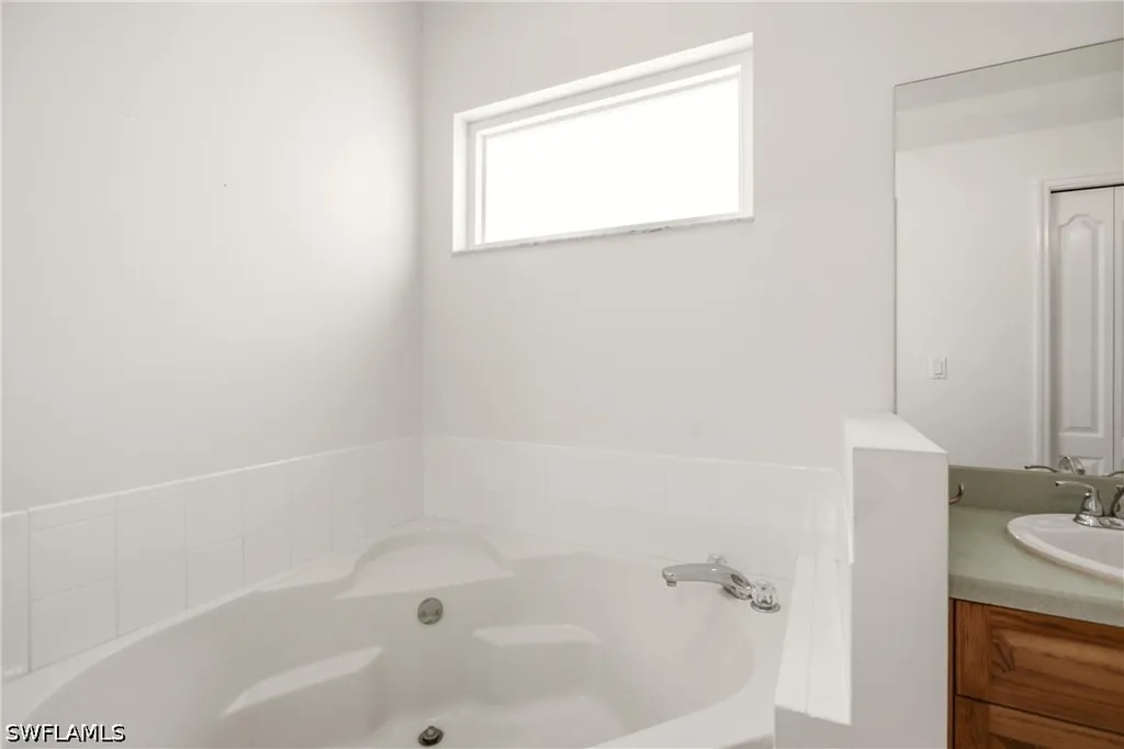 25521 Inlet Way Court Bonita Springs FL 34135
