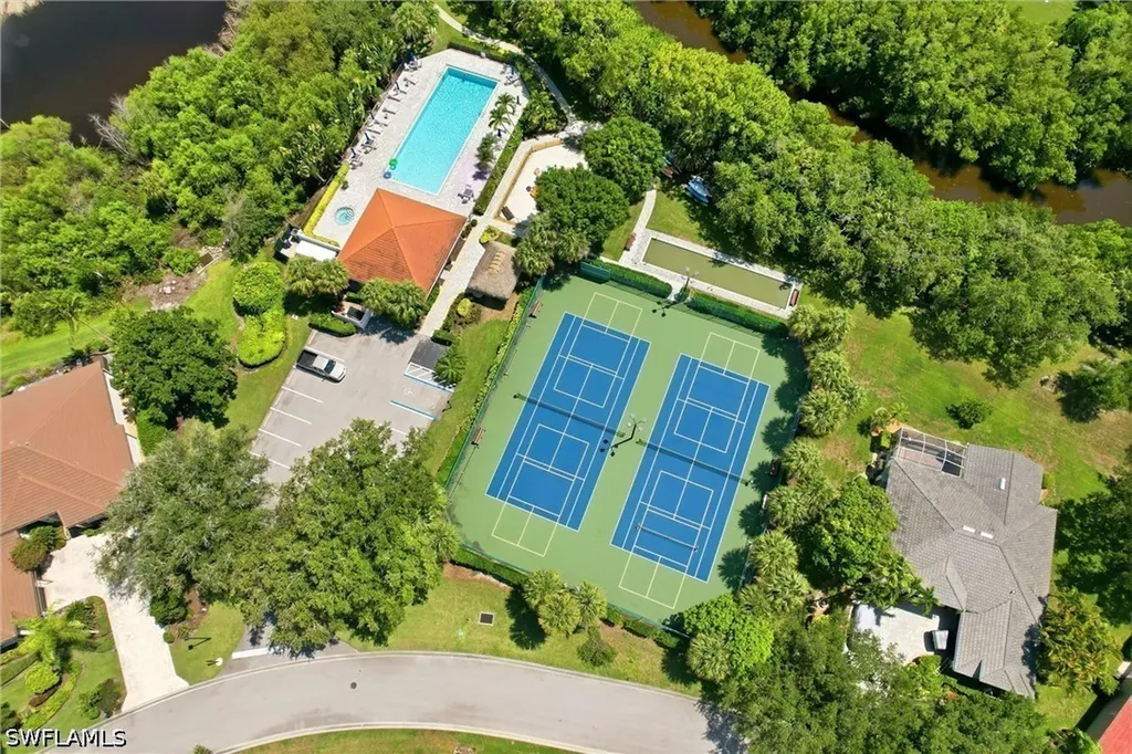 25521 Inlet Way Court Bonita Springs FL 34135