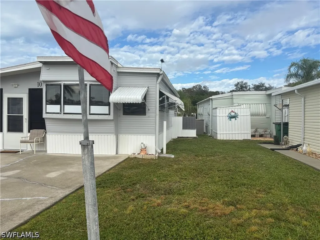 10 Jade Drive Naples FL 34114