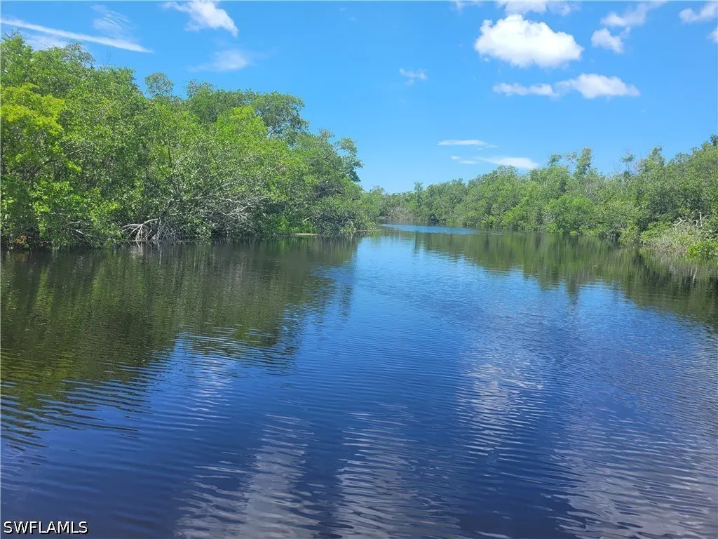 10 Jade Drive Naples FL 34114