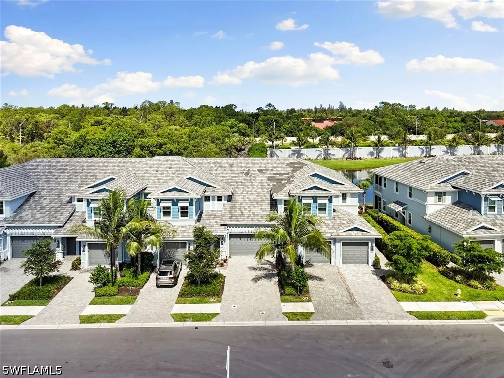 2567 Seychelles Drive Naples FL 34112